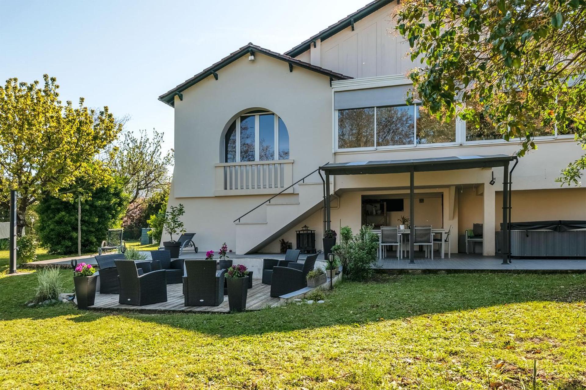 Maison Familiale Bergerac Billard Jardin Clos ภายนอก รูปภาพ